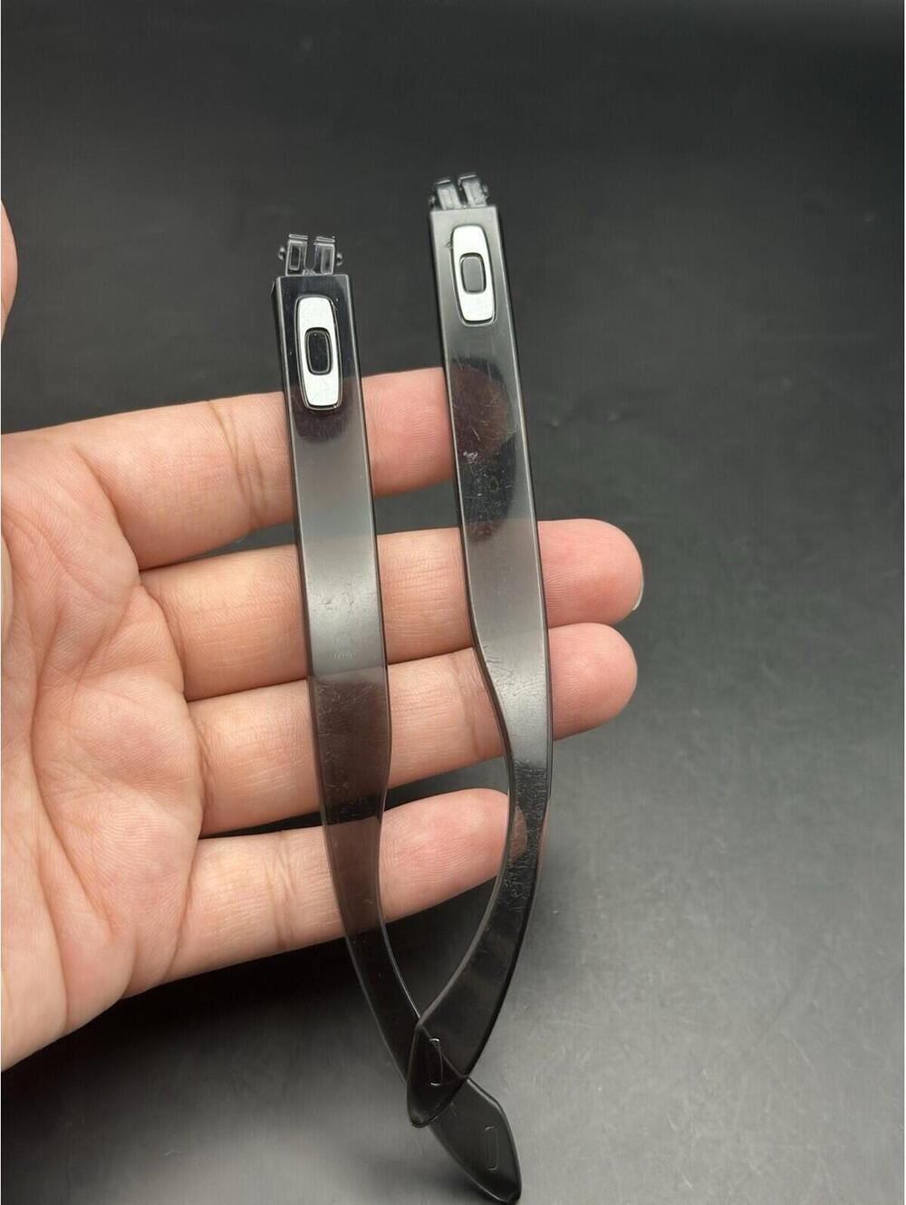 Oakley Holbrook Grey Smoke OEM Replacement Arms W/ Matte Silver Icon - Picture 2 of 3